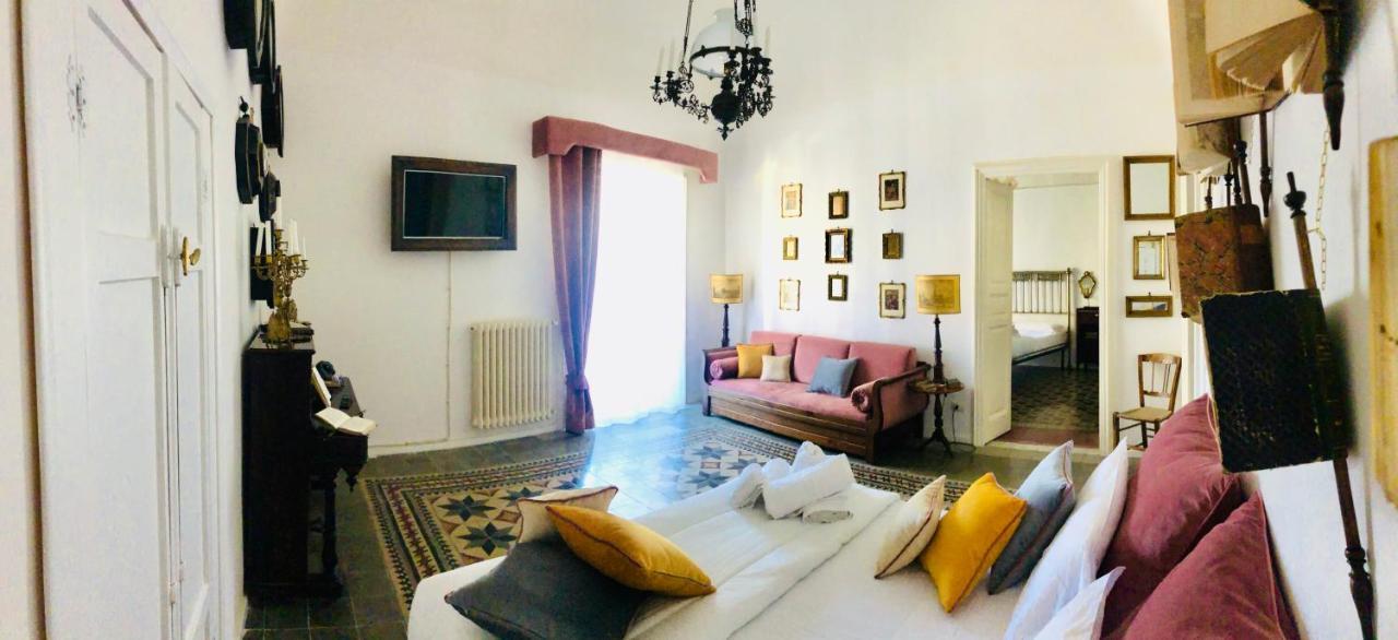 Apartamento La Casa Sulla Piazza Enna Exterior foto